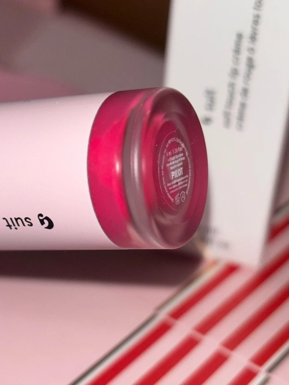 Glossier G Suit Soft Touch Lip Crème